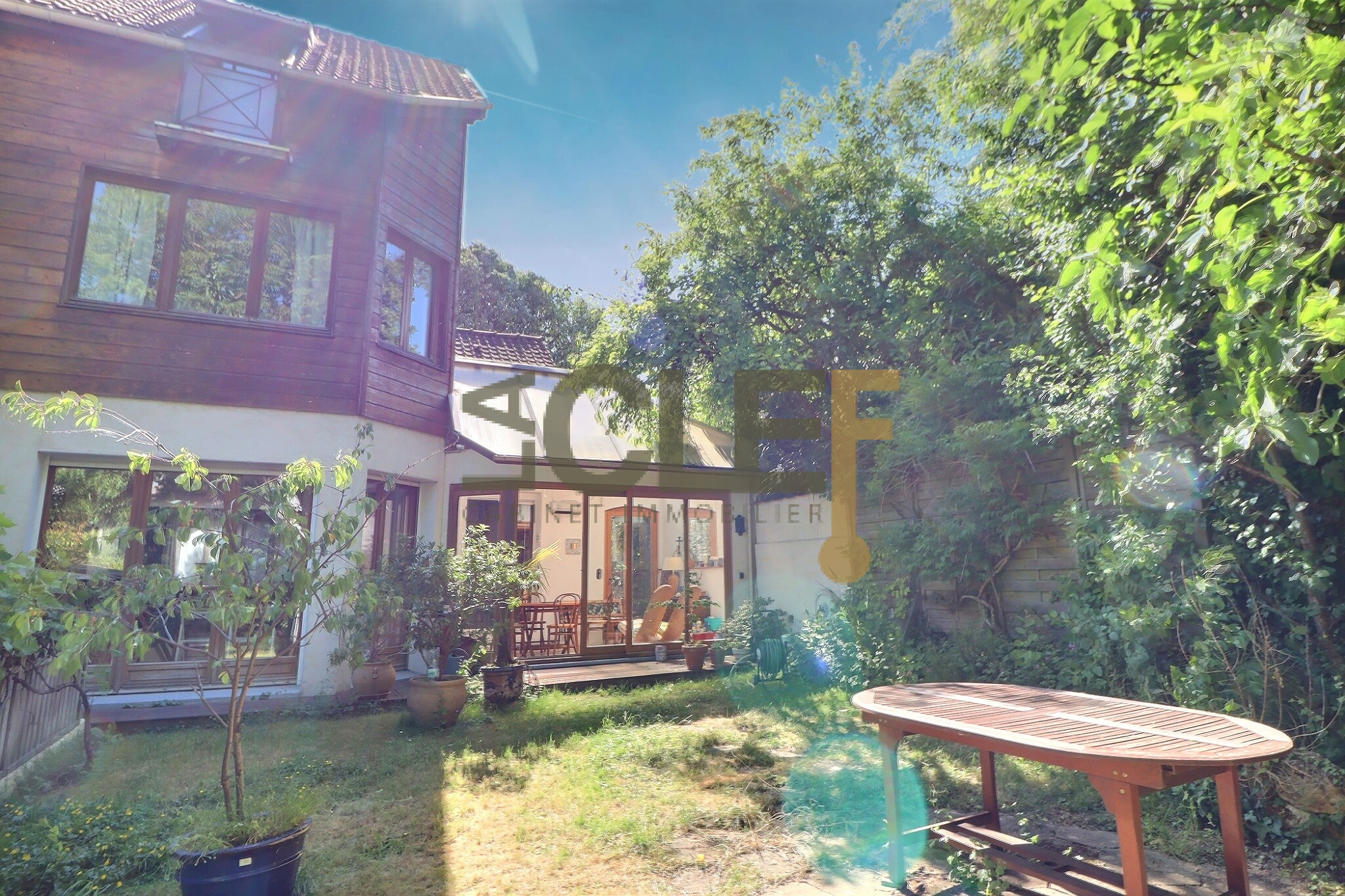 Maison 216 m2 7p | Prix : 795000 €