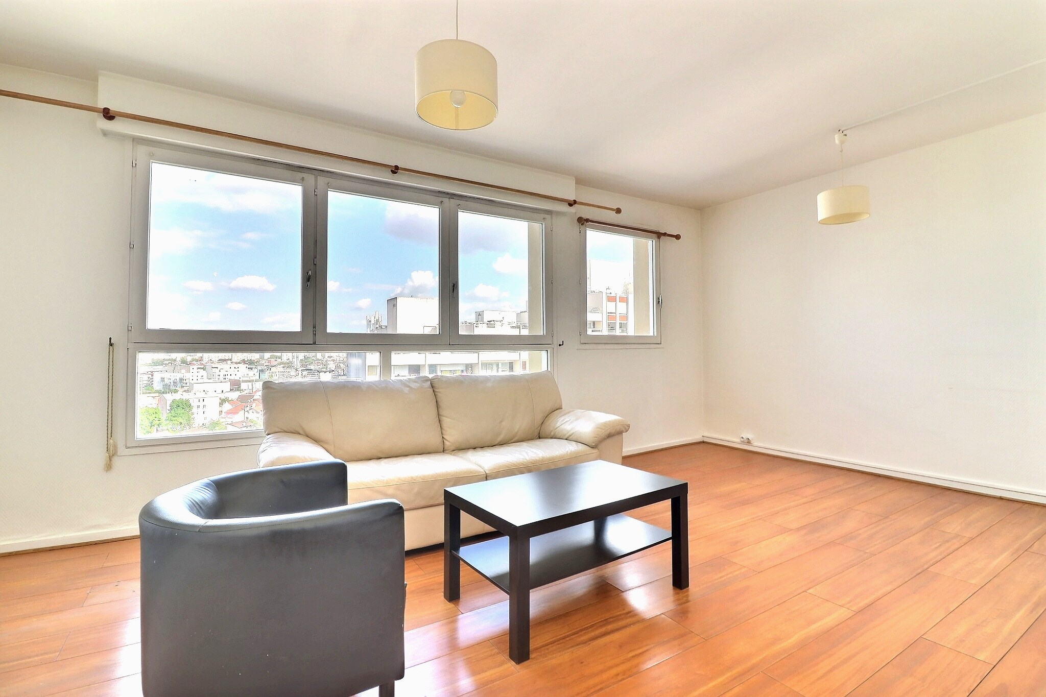 Appartement meublé issy les moulinaux avec vue imprenable | Prix : 900 €