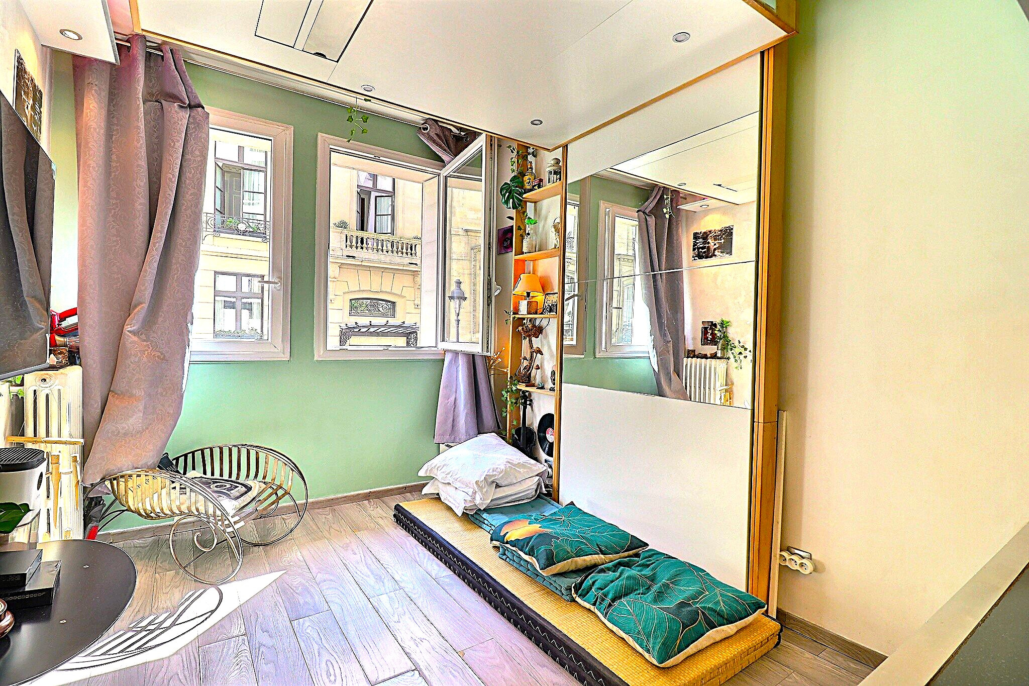 Studio refait à neuf Avenue Montaigne, Paris 8e | Prix : 350000 €
