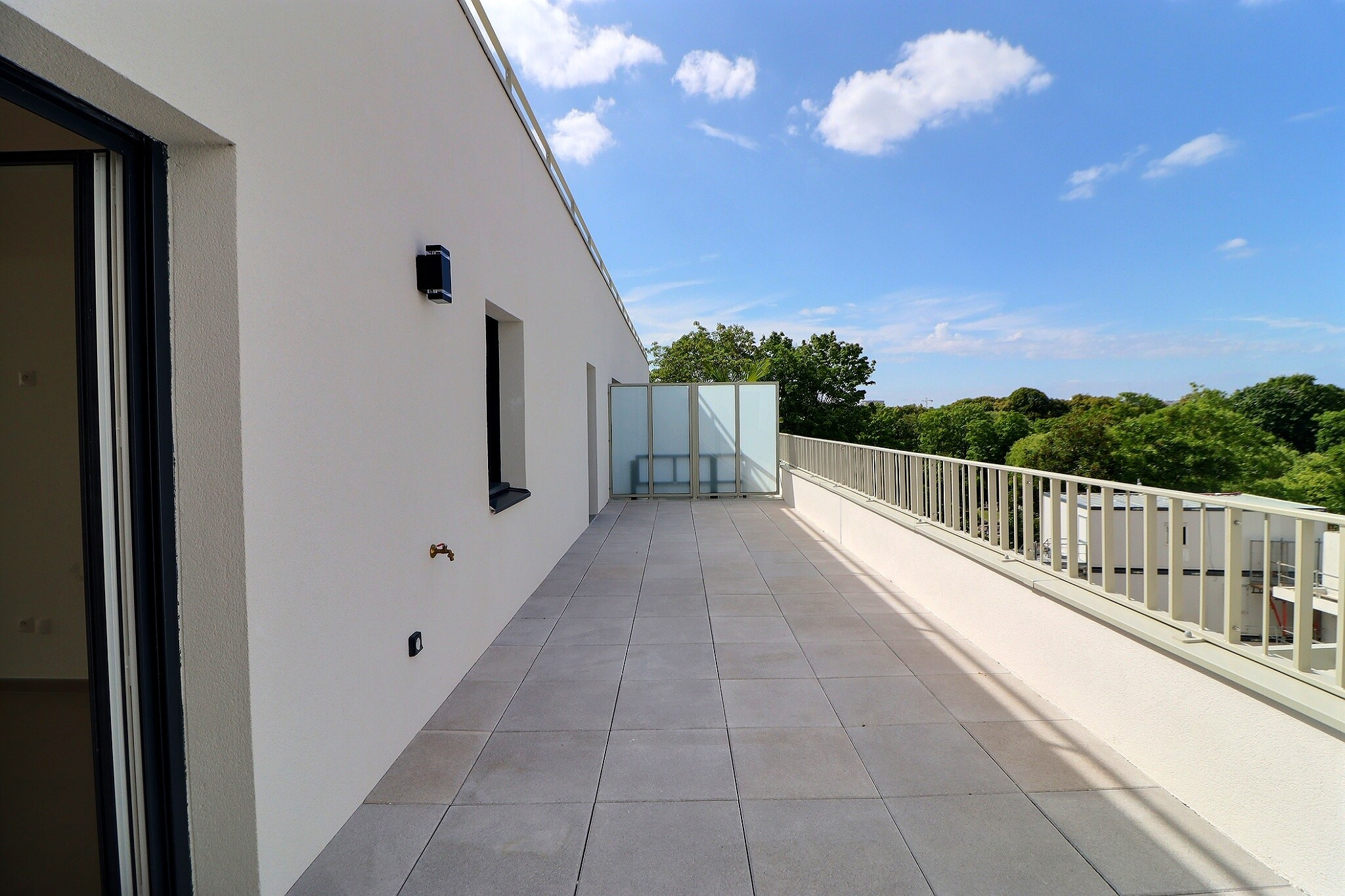5 pièces – dernier étage – double terrasses métro – 116m2 | Prix : 801896 €