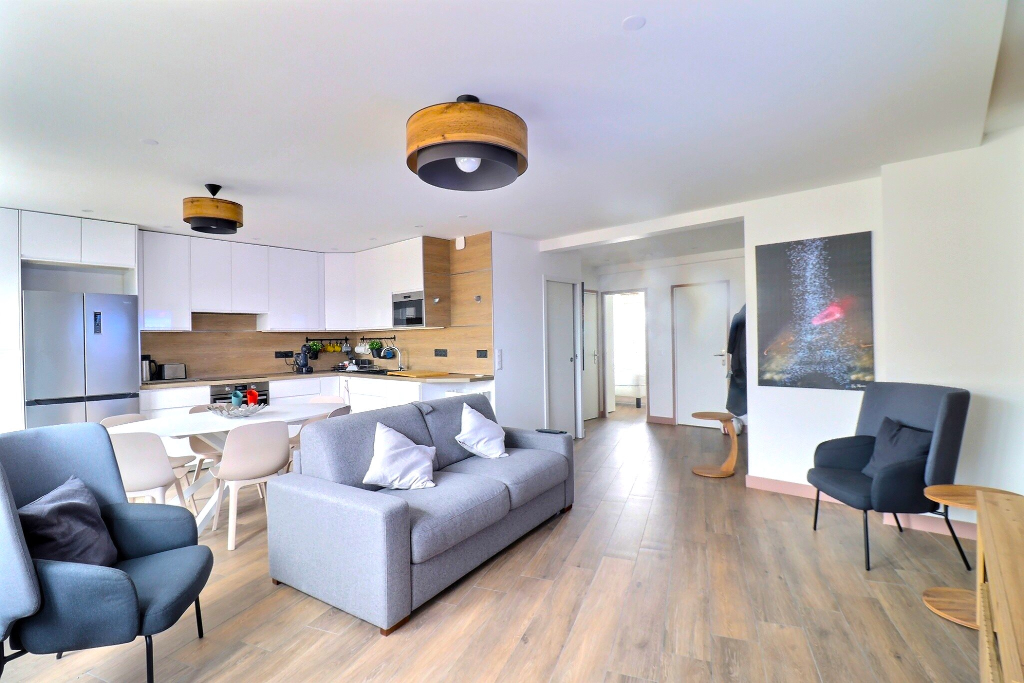 Appartement 3 pièces de 69 m2 entièrement rénové à Montrouge avec vue sur la tour Eiffel | Prix : 730000 €
