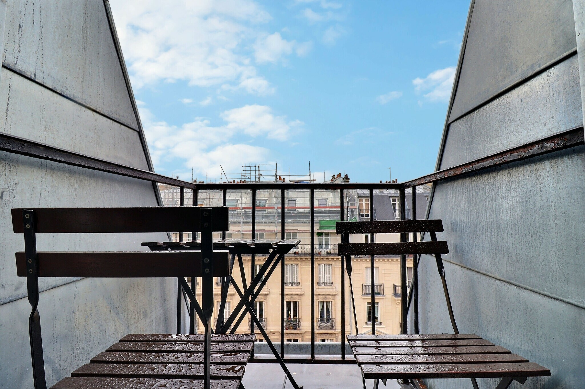 Studio Paris 6 – Dernier étage avec balcon – 16m2 | Prix : 320000 €